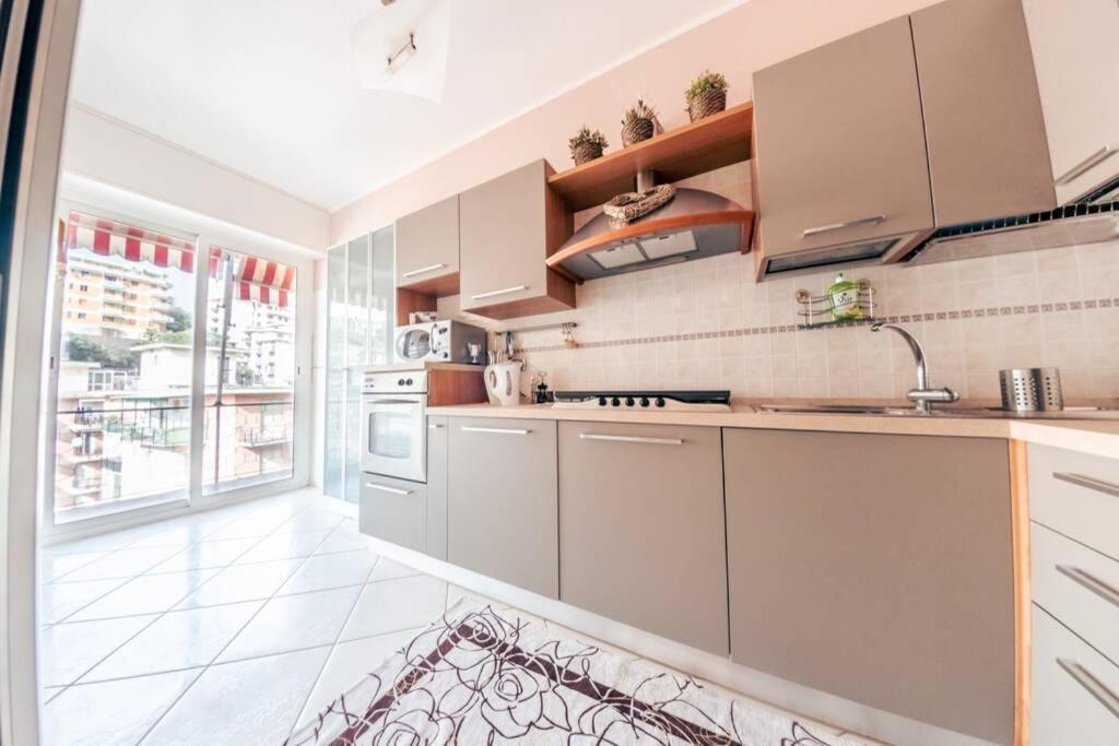 Casa Luca Flexyrent - Parking - A C - Wifi Apartment Rapallo Exterior photo